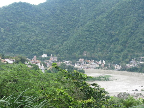River Ghages (Ganga) in Rishikesh