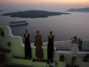 Who will stop to buy dresses with such a view!