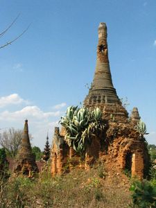 Shwe Inn Thein stupa