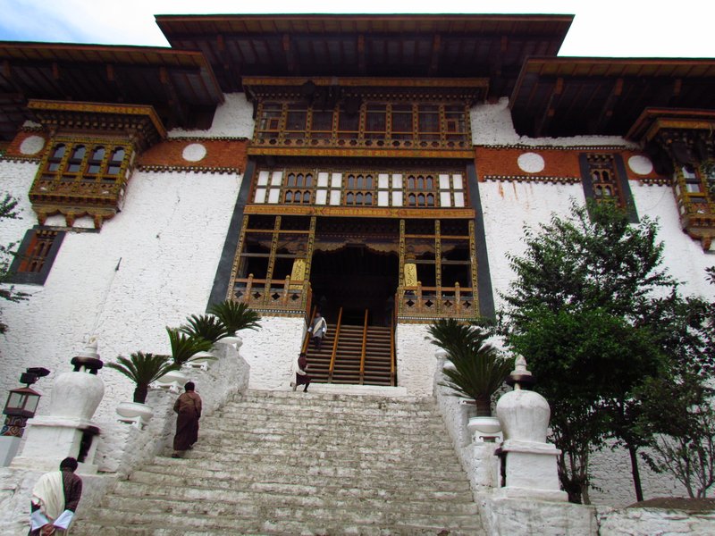 Entrance to Panakha Dzong
