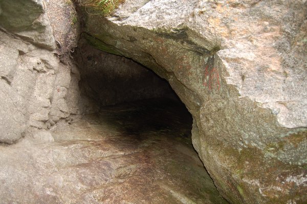 The entrance to Pen's Cave