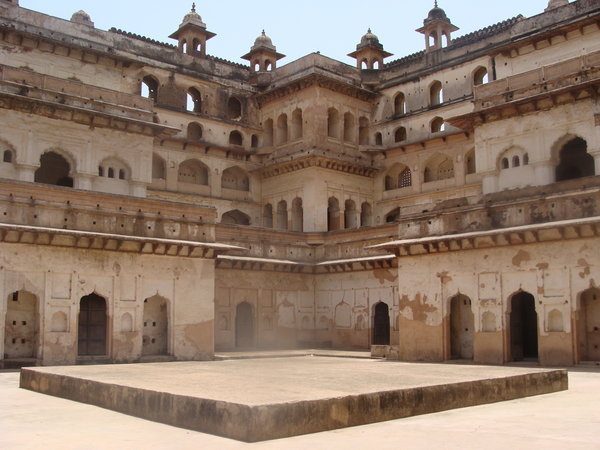 Orchha - palace, the large square is where woman used to dance for the pleasure of the king  