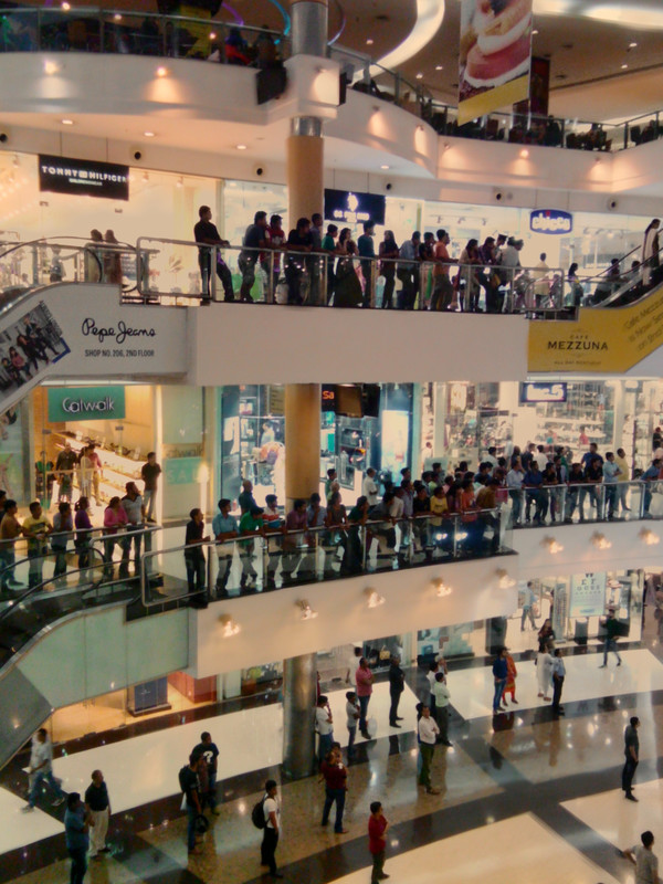 Crowd at the mall II