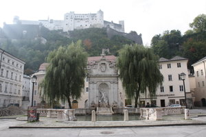 Salzburg Plaza & Castle