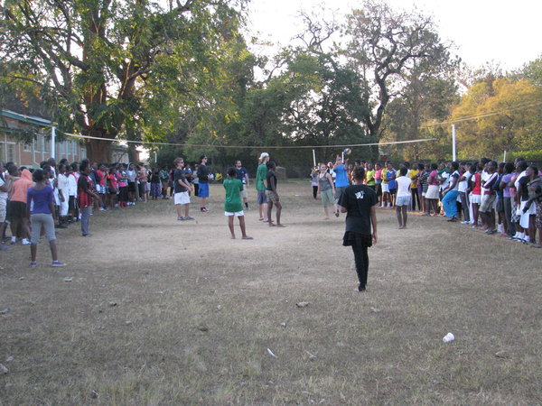 Volleyball at Ibenga Girl'