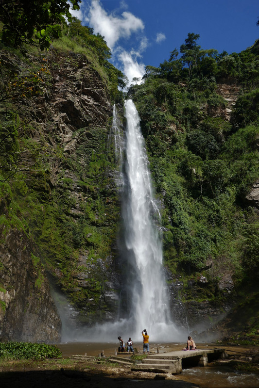 the Lower Wli Falls