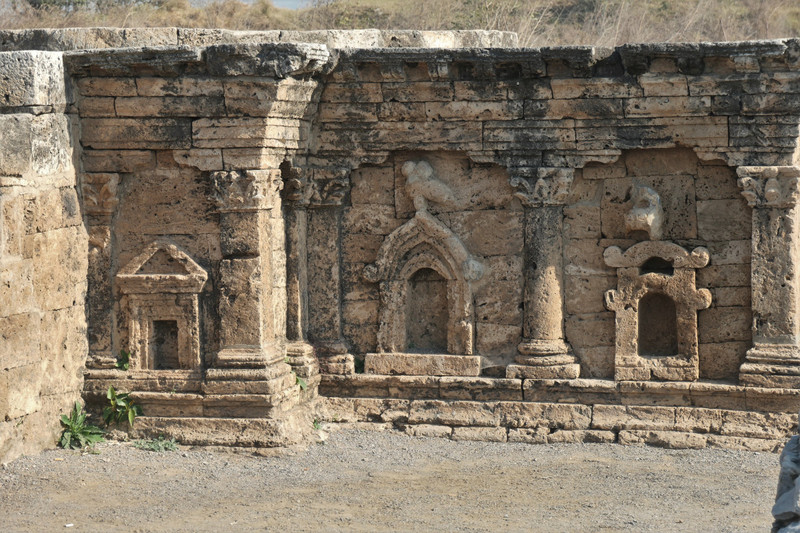 Corinthian columns at the Double-Headed Eagle Stupa