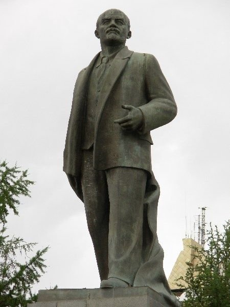 Lenin statue, Ulaanbaatar