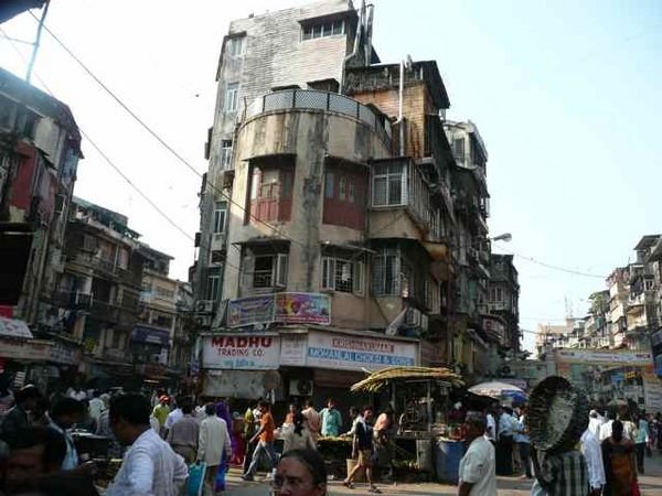 Mumbai street scene