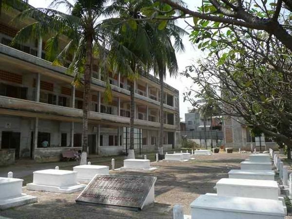 graves of those found on the liberation of Tuol Sleng