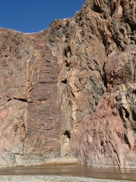 Hoarusib cliff-face