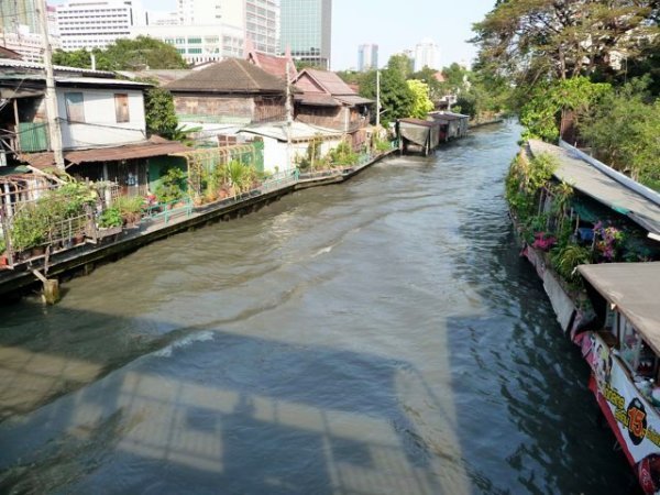 khlong view in the Muslim quarter