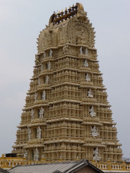 the 40m-high gopuram, Sri Chamundeswari Temple, Chamundi Hill, Mysore
