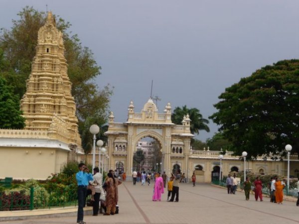 the south gate to the Maharaja's Palace, Mysore