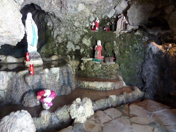Notre Dame de Lourdes Grotto, Bcharre