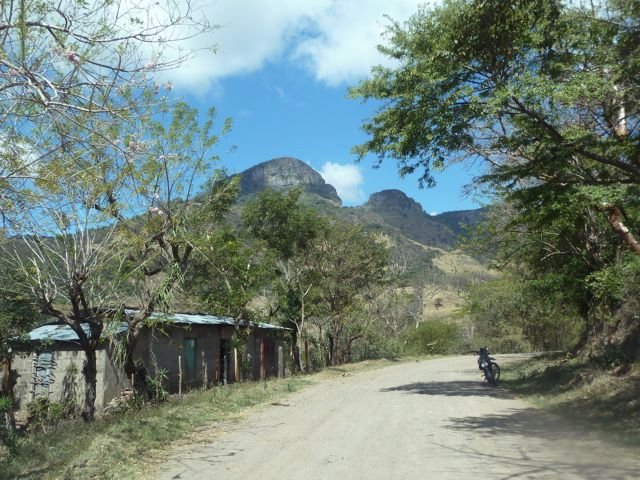 the road to Santa Lucia