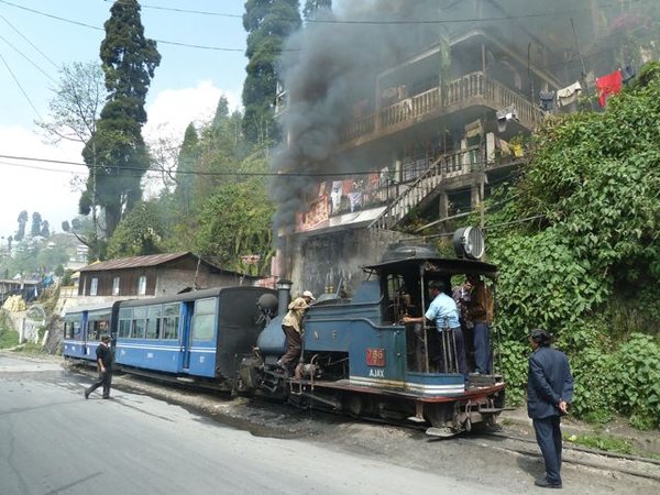 the steam train stops to fire up the furnace, Darjeeling