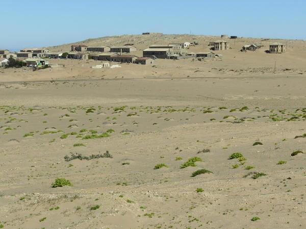 our first view of Kolmanskop from the main road