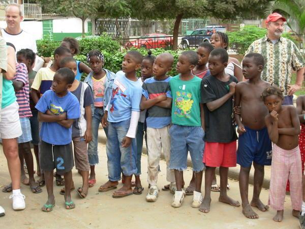 bemused Angolan children spectating at the Hash