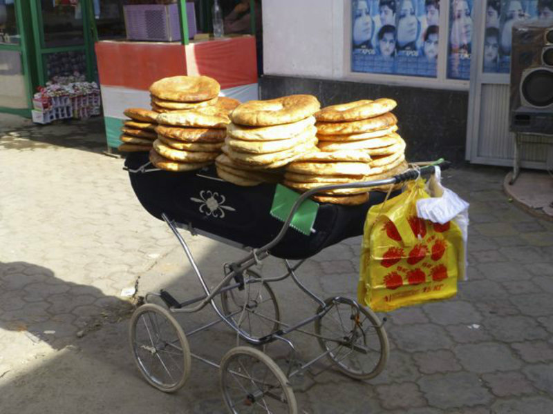 bread on wheels