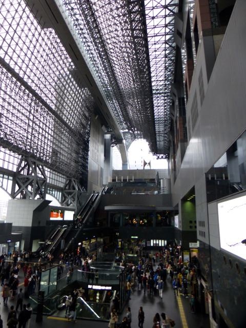 the architectural masterpiece that is Kyoto station