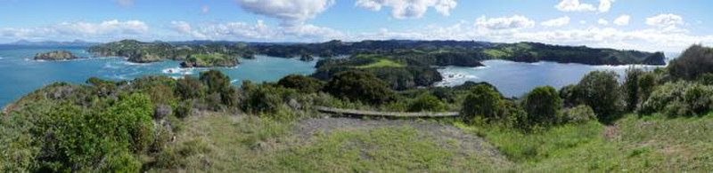 view north and south from Tutukaka Recreation Reserve