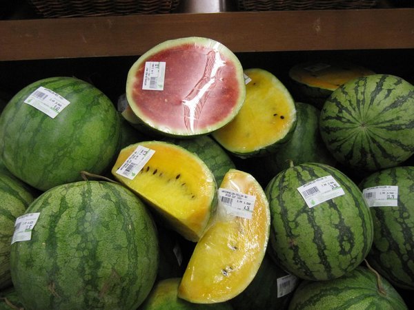 Ich hab noch nie vorher gelbe Wassermelonen gesehen