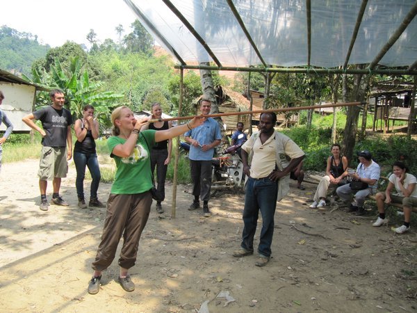 Mein erster Blas-Rohr-Versuch bei den Orang Asli