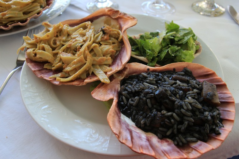 Black Risotto & seafood tagliatelli