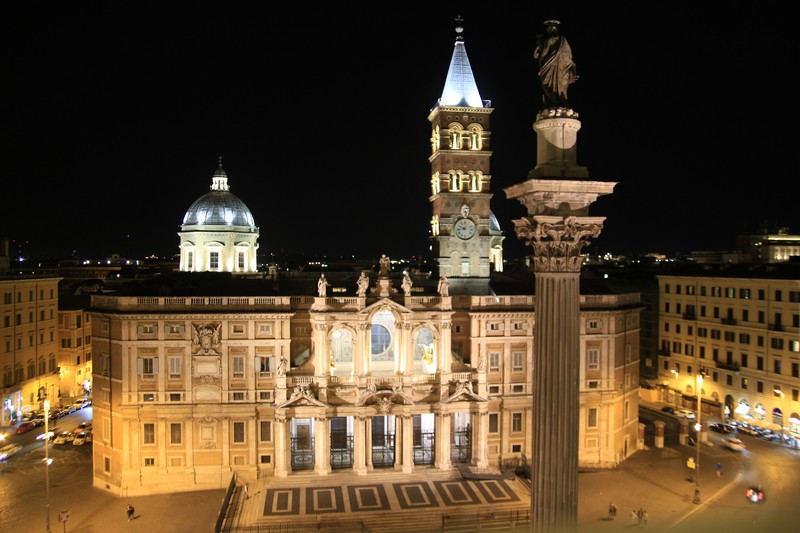 Santa Maria Maggiore at night