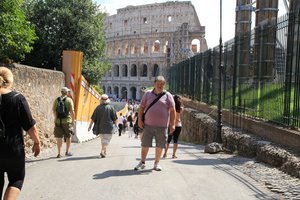 Heading to the Colosseum