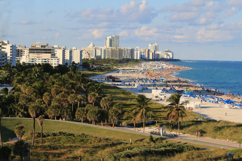 Miami Beach sail away