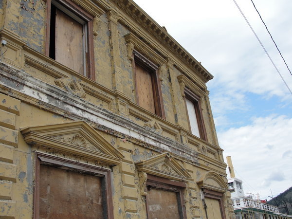 Old Tin faced building
