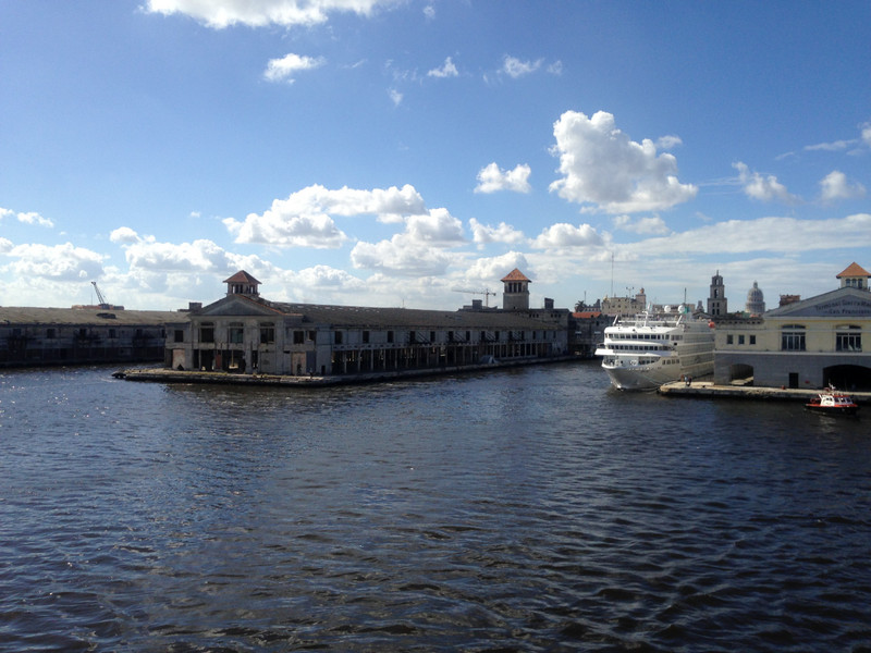 Havana docks