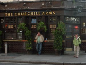 Mardi Pub Churchill Arms