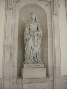 Isabella I in the royal palace
