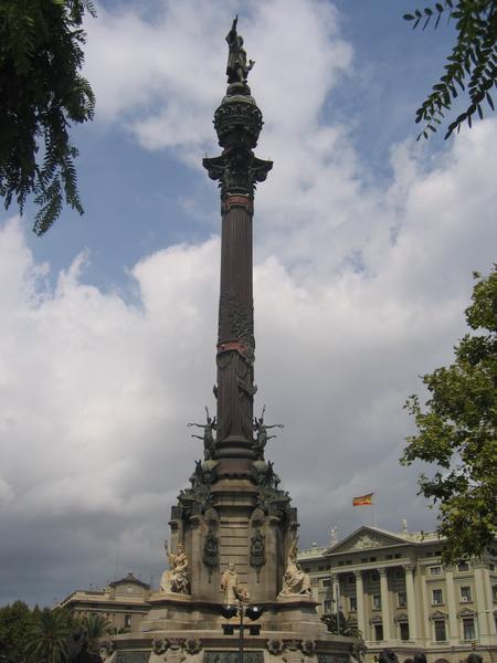 Statue of Colon