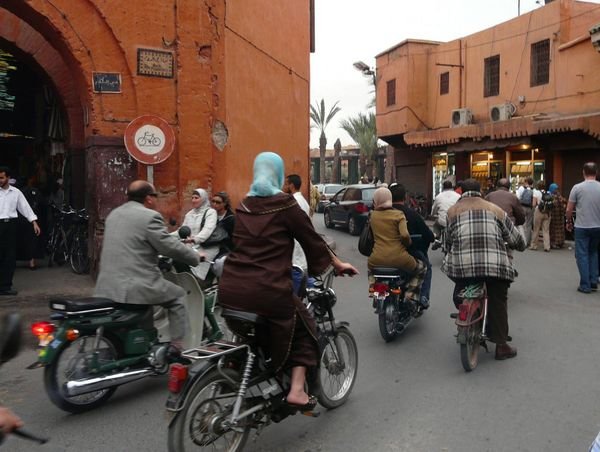 Motorbike hell, Marrakech medina