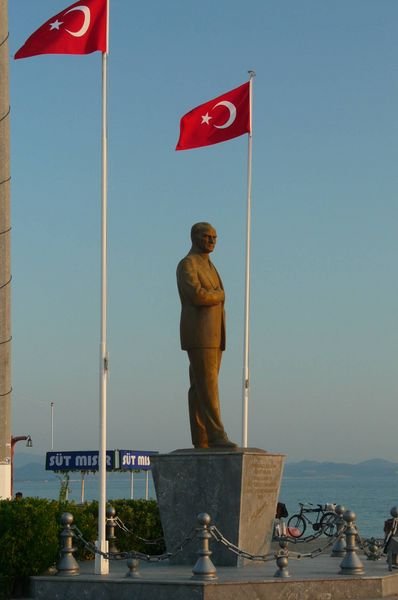 Ataturk Statue, Akcay