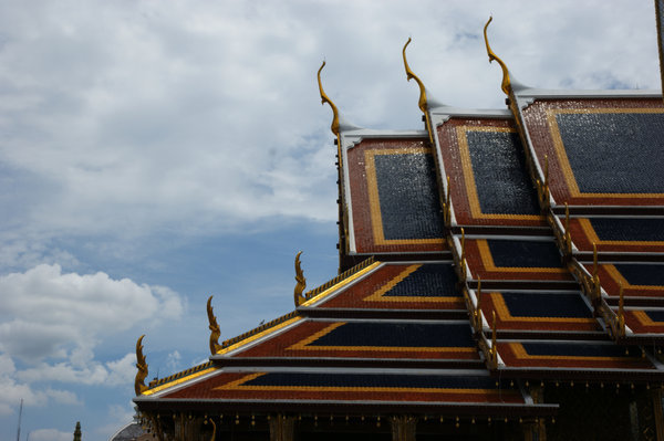 digital looking roof at the grand palace