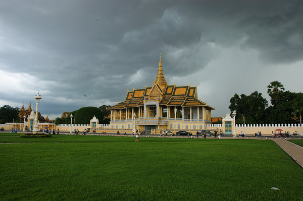 moody sky and royal palace
