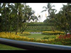 More beautiful gardens at the entrance to Sentosa Island