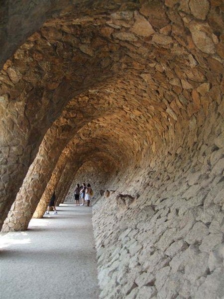 Parc Guell tunnell