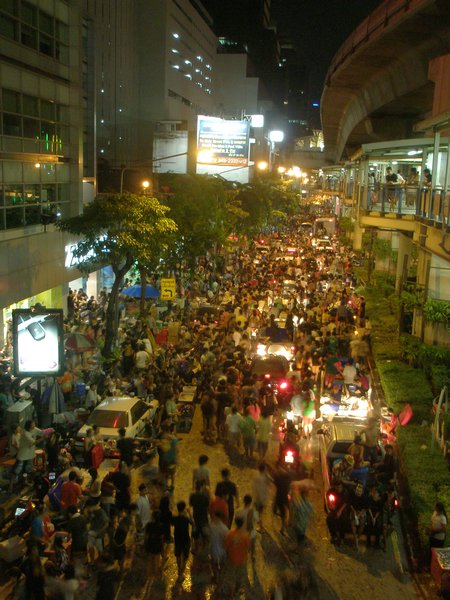 Silom crowds