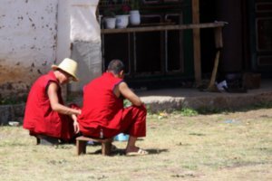 Tibetan munks