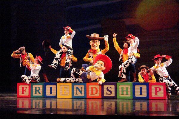 The Show of the Golden Mickeys
