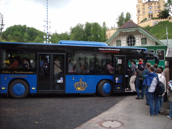 Bus to the castle