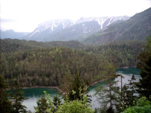 Gorgeous lake in austrian alps 2