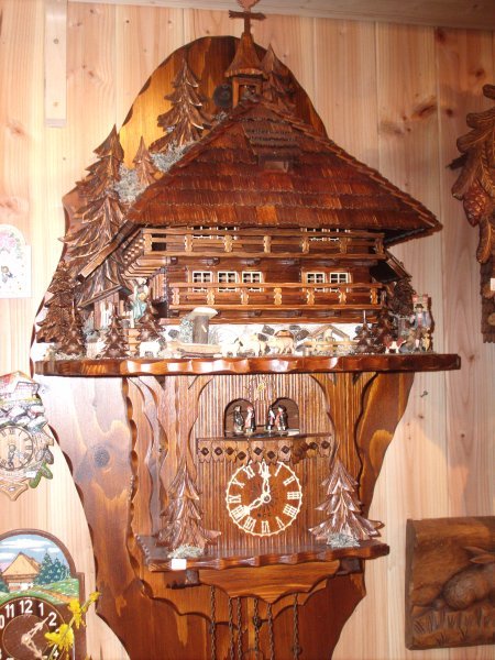 another cool hand carved clock in triberg