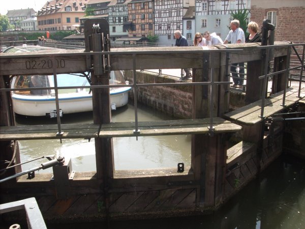 boat locks in strasbourg